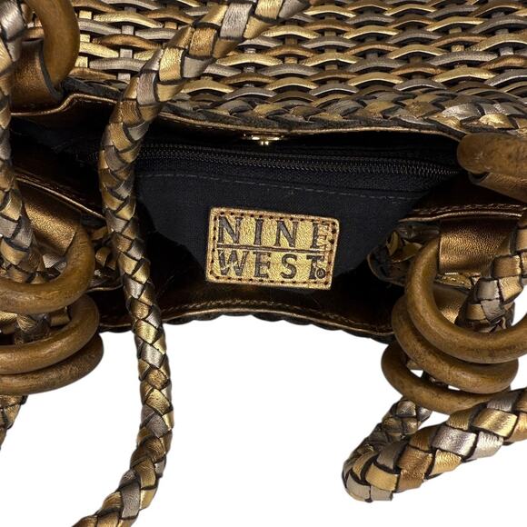 Vintage Nine West Bucket Purse Metallic Leather Woven Purse Made in Brazil - Picture 3 of 10